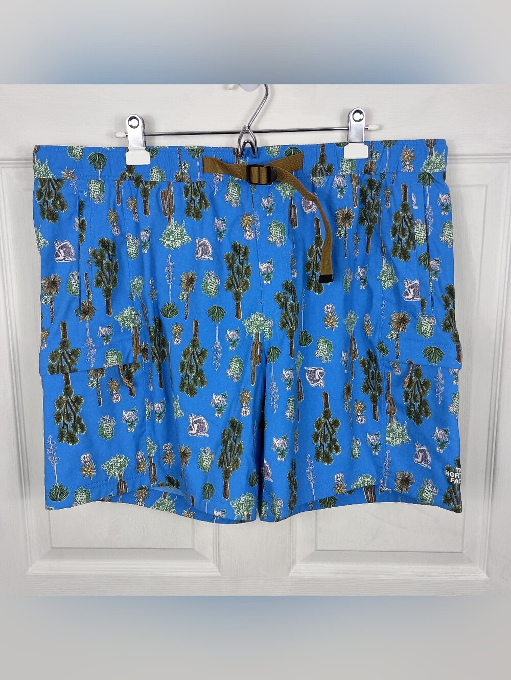 The North Face Shorts Mens XXL Blue Cactus Class V Belted 7" Stretch Pockets